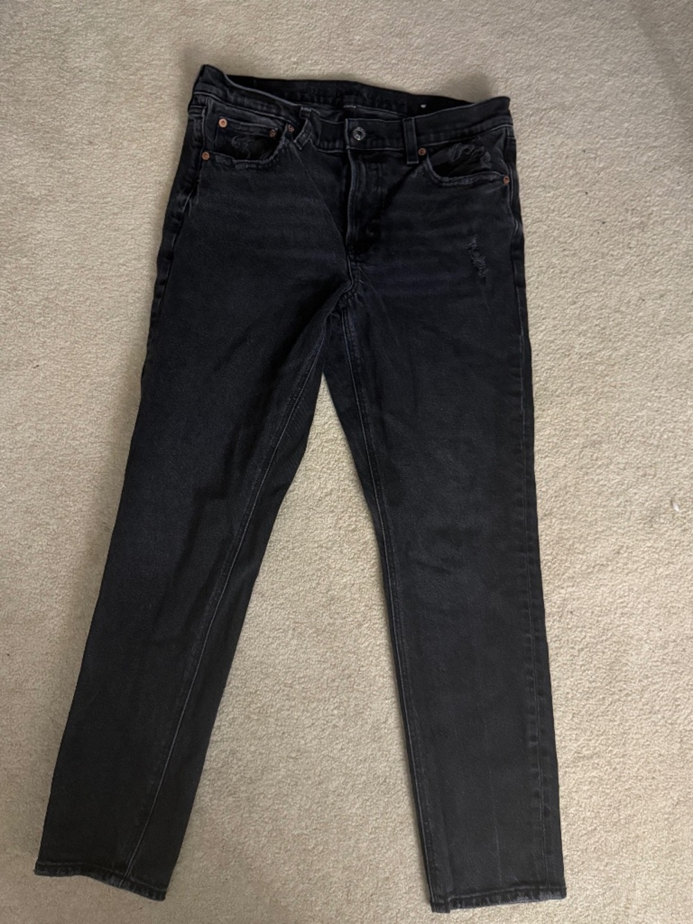 Black American Eagle Jeans Size 8.